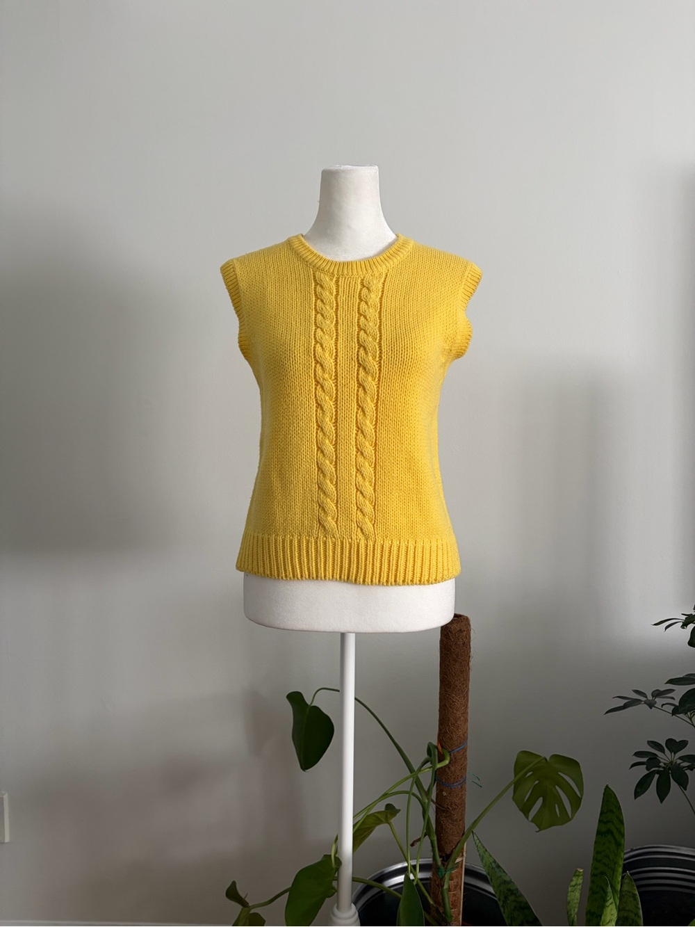 Vintage 70s/80s Ricki by Miss Erika Inc New York Cable Knit Sweater Top/Vest